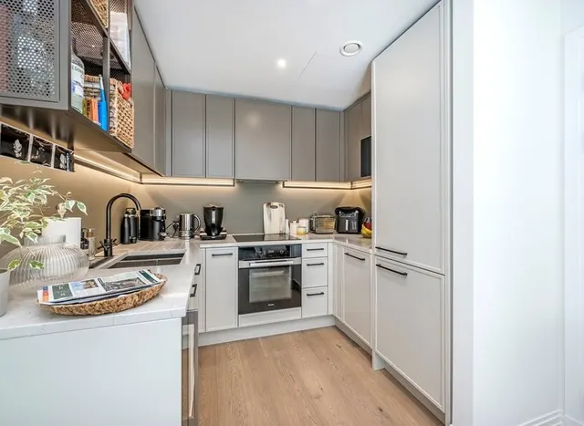 Lockgate Road, Fulham, SW6, photo 3