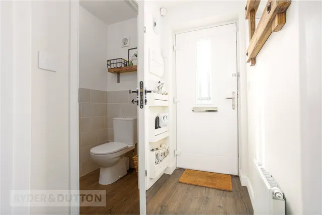 Torside Street, Tintwistle, SK13, photo 3