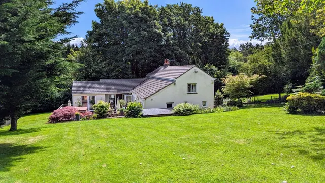 Marsh Hill, Sling, GL16, photo 3