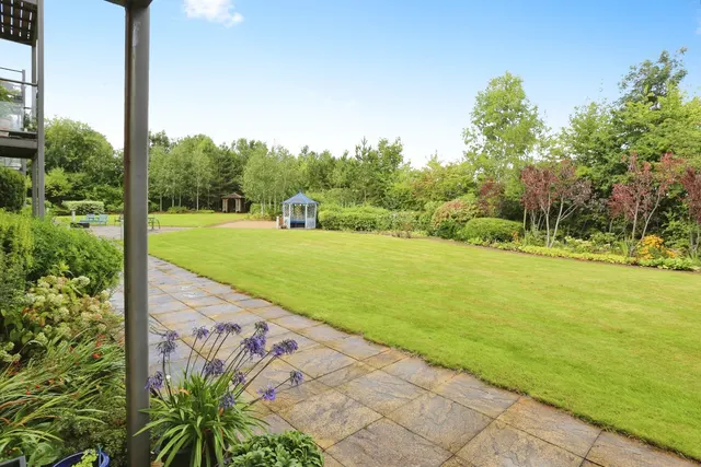 Nelstrop Road, Heaton Chapel, SK4, photo 3