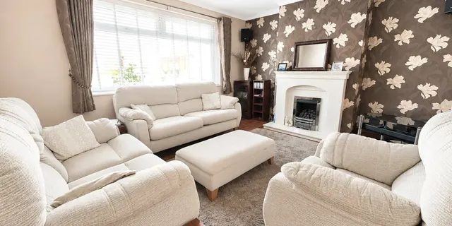 Abbots Way, West Kirby, CH48, photo 2