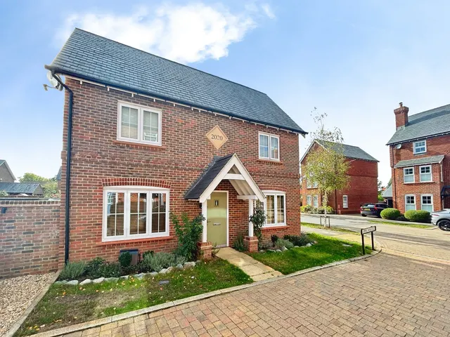 Upper Wheatfield, Hook, RG27, photo 1