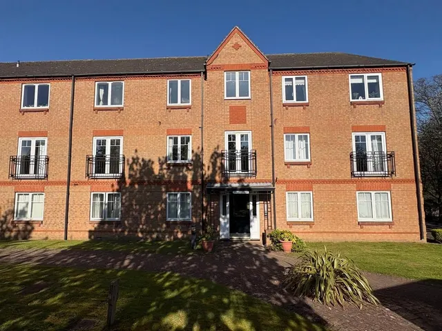 Wash Beck Close, Scarborough YO12 4DR, photo 1