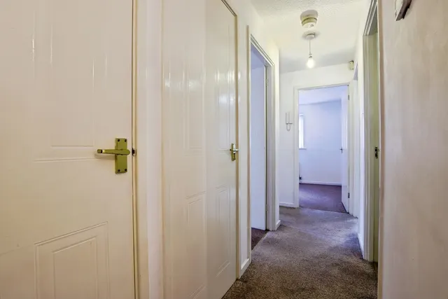 Photo 3 — Anselm Close, Sittingbourne, Kent, ME10