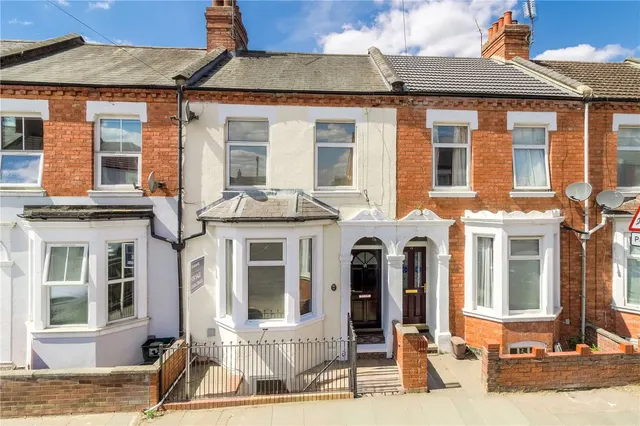 Lutterworth Road, Northampton, NN1, photo 1