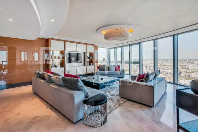 The Tower, One St George Wharf, SW8, photo 3