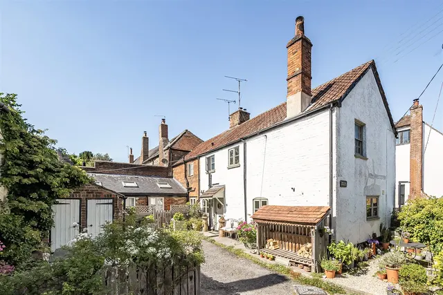 Parsonage Lane, Market Lavington, SN10, photo 1