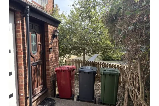 Braemar Gardens, Slough, SL1, photo 3