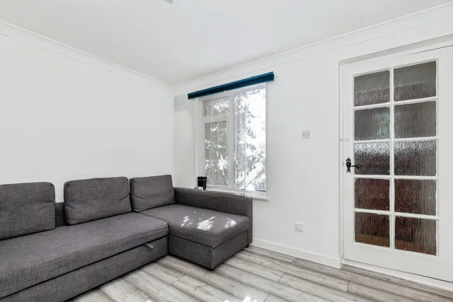 Braemar Gardens, Slough, SL1, photo 2