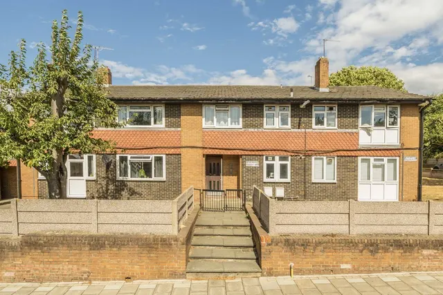 St. Ann's Hill, SW18, photo 3