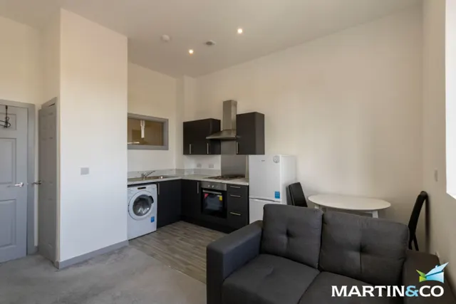 Dudley Road, Brierley Hill, DY5, photo 3