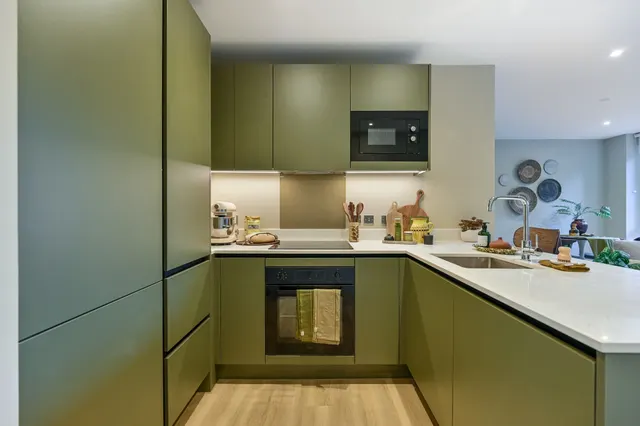 Photo 2 — Showflat 2 (1 Bed), Momento Staines-upon-Thames, 28 Mill Mead
