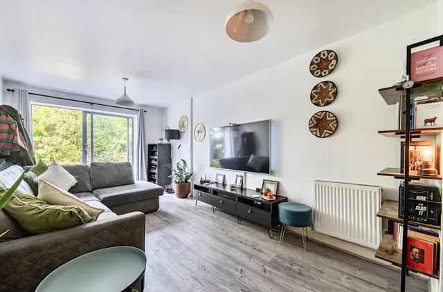 Photo 2 — Coombe Way, Farnborough, Hampshire, GU14 7GB