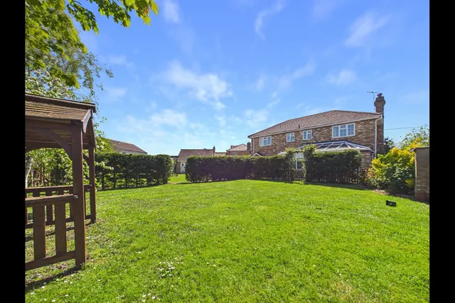 Newmarket Road, Stretham, CB6, photo 2