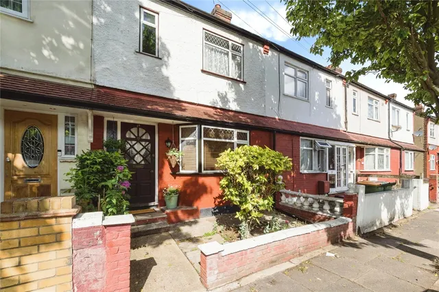 Leader Avenue, Manor Park, London, E12, photo 1