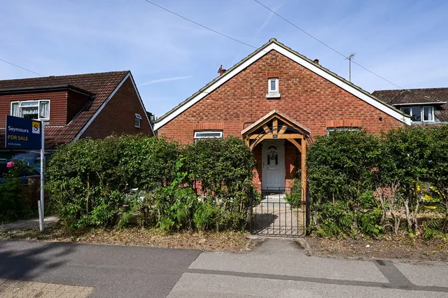 Cambridge Road, Owlsmoor, GU47, photo 1