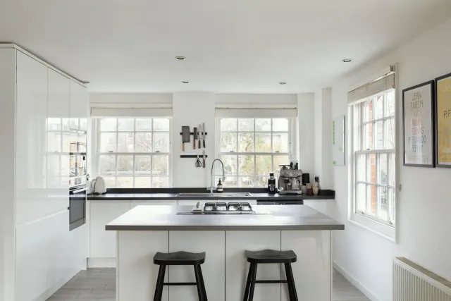 Photo 3 — Lansdowne Drive, Artisan Court, E8