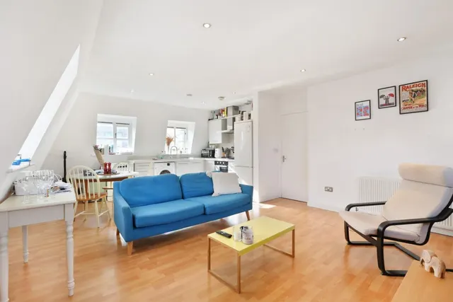 Bethwin Road, London, SE5, photo 2