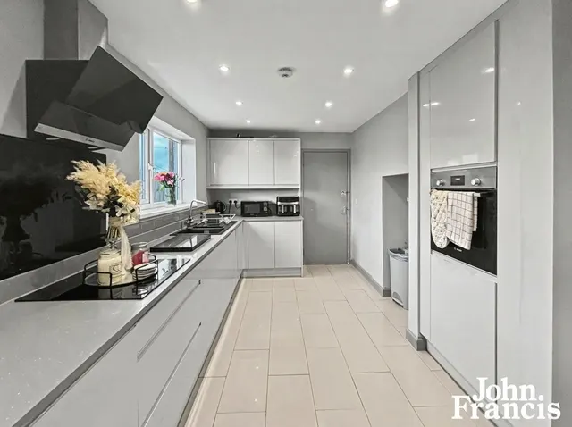 Bryngwenllian, Whitland, SA34, photo 3