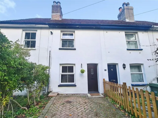 Dibles Road, Warsash, SO31, photo 1