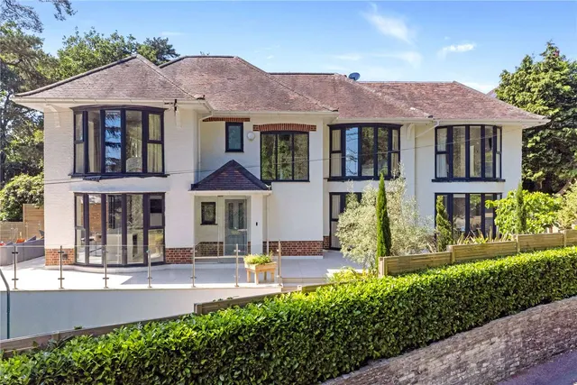 Branksome Hill Road, Bournemouth, Dorset, BH4 9LD, photo 1