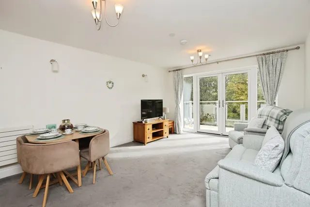 Tudeley Lane, Tonbridge, TN11, photo 2