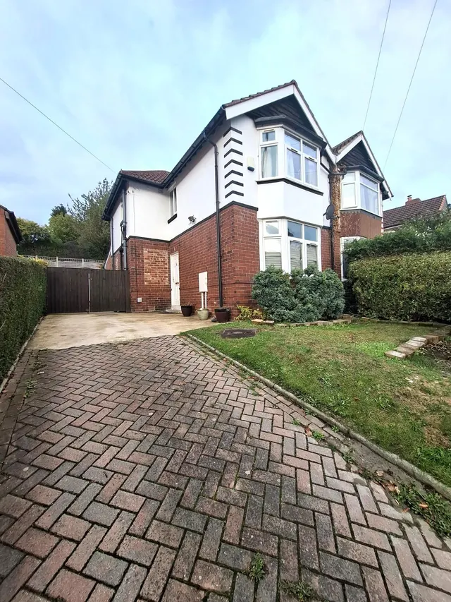 3 bedroom house, Leeds, LS7
