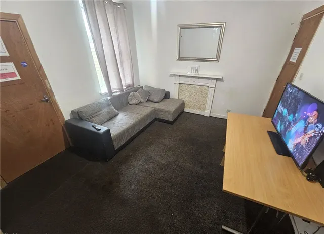 Hordern Road, Wolverhampton, WV6, photo 2