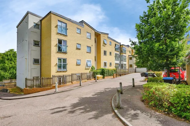 Bury Road, Hemel Hempstead, photo 1