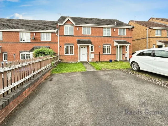 Chatsworth Park Avenue, Stoke-on-Trent, Staffordshire, ST4, photo 1