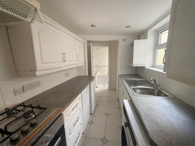 Handfield Place, Liverpool, L5, photo 3