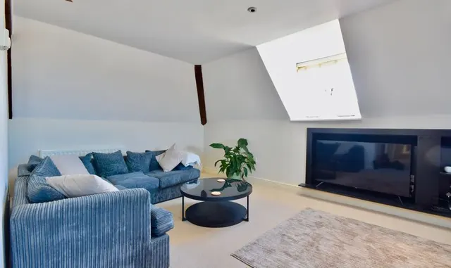Parkers Lane, Ashtead, KT21, photo 2