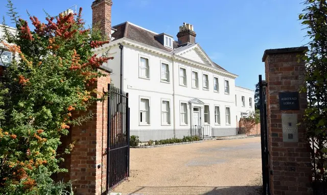Parkers Lane, Ashtead, KT21, photo 1
