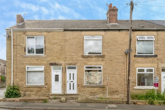 Avenue Road, Wath-Upon-Dearne, S63, photo 1