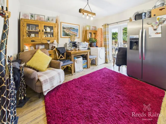 Greylands Park Avenue, Scarborough, YO12, photo 2
