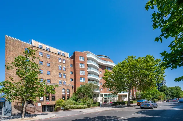 31 Storey Court, 39 St Johns Wood Road, London, photo 1
