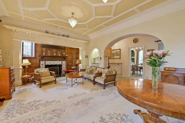 Photo 3 — Lower Cookham Road, Maidenhead, Berkshire, SL6 8JU