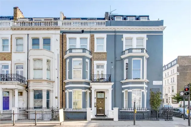 Warwick Road, London, SW5, photo 2