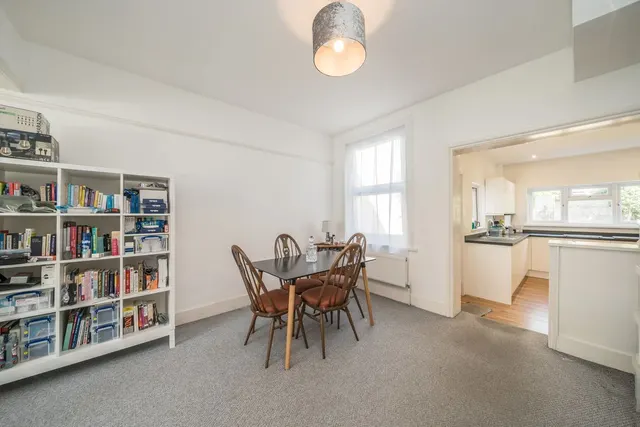 Cromwell Road, TW13, photo 3