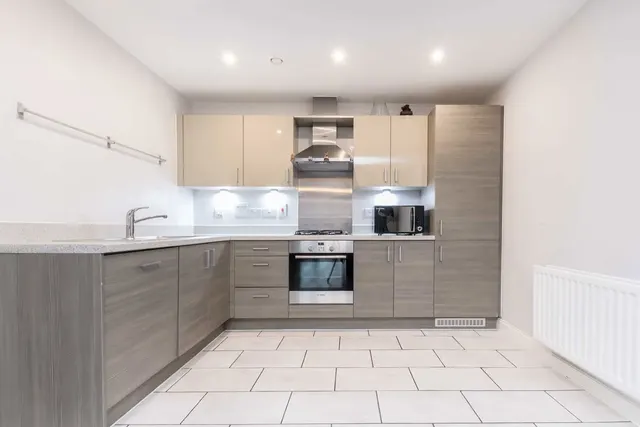 Skerne Road, KT2, photo 3