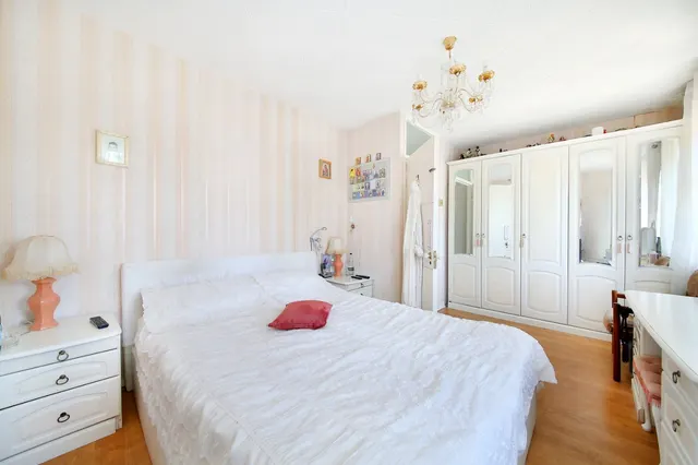 Martley House, Patmore Estate, SW8, photo 3
