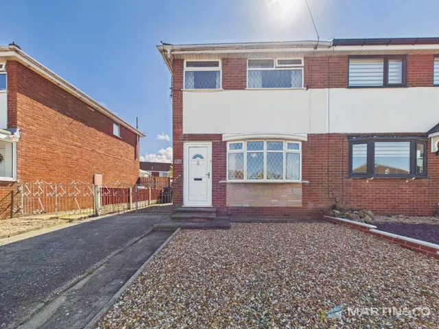 Mooretree Drive, Blackpool FY4, photo 1