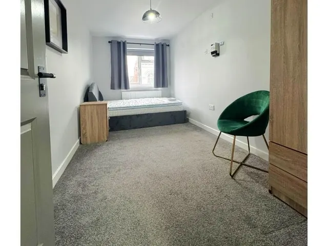 Bridge Street, Northampton, NN1, photo 1