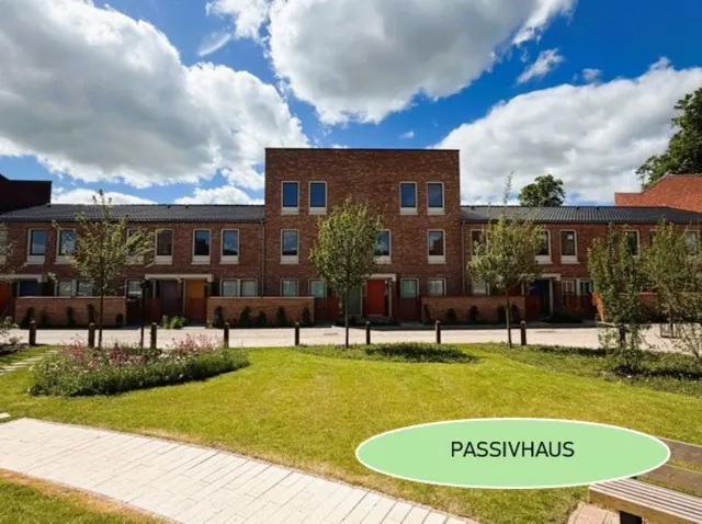 Duncombe Square, Burton Stone Lane, York, photo 1