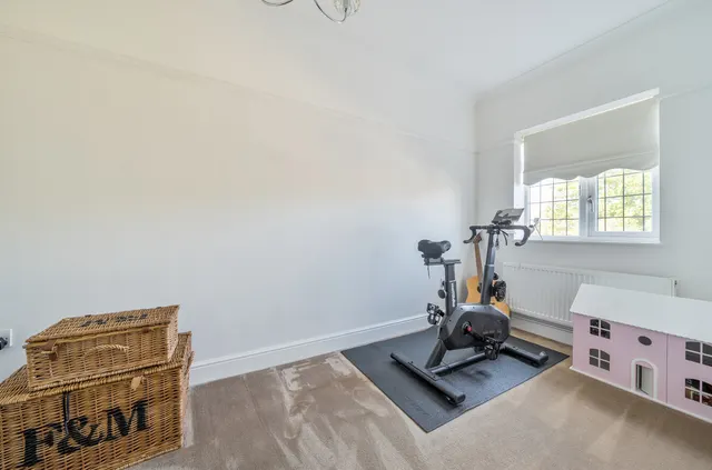 Whitfield Road, Bexleyheath, DA7, photo 2