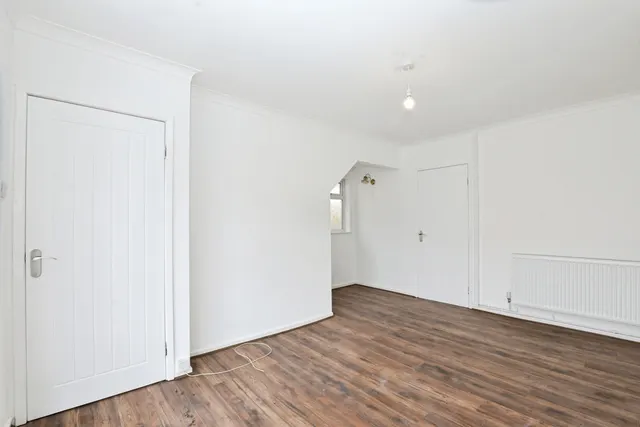Photo 3 — Stoneley Avenue, Crewe, Cheshire, CW1
