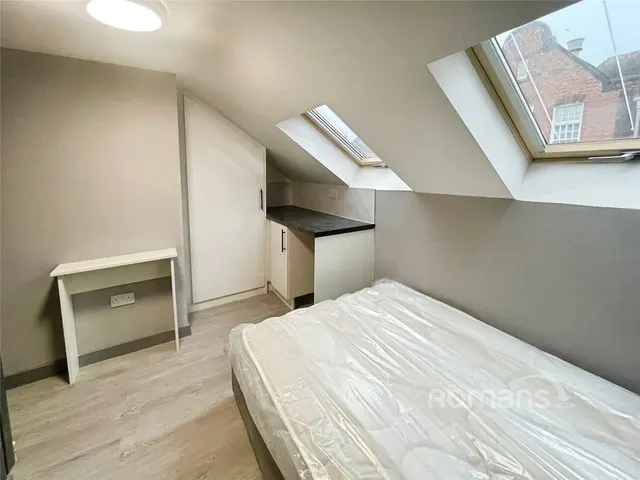 Wilson Road, Reading, RG30, photo 3