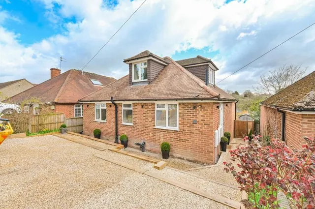 Carrs Drive, High Wycombe, HP12, photo 1