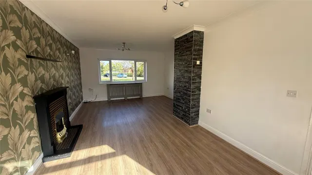 Conway Court, Ellesmere Port, CH65, photo 3