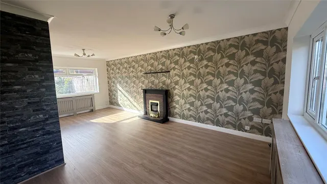 Conway Court, Ellesmere Port, CH65, photo 2